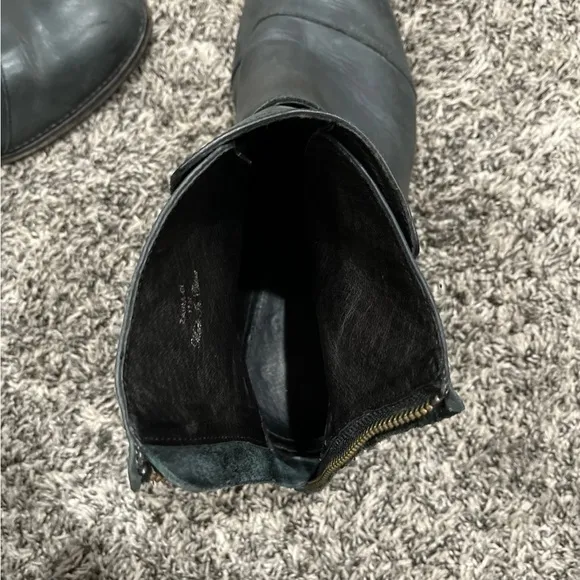 DONALD J PLINER Men’s Zaira Chukka Buckle Boots Leather Black Size 11M EUC