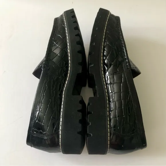 Donald Pliner Hope Loafers Black Patent Leather Croc Embossed Platform Size 8