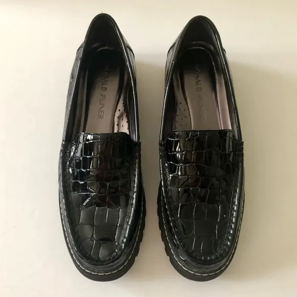 Donald Pliner Hope Loafers Black Patent Leather Croc Embossed Platform Size 8