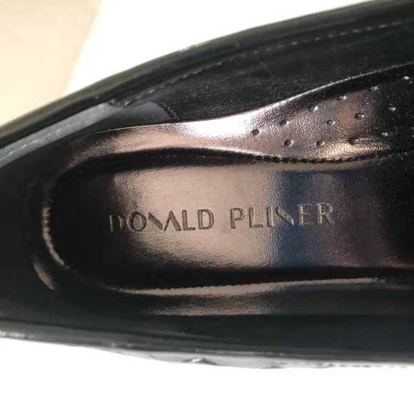 Donald Pliner Hope Loafers Black Patent Leather Croc Embossed Platform Size 8