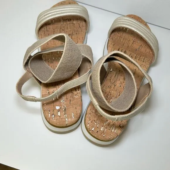 Donald Pliner Shaye Strappy Sandals Shimmer Gold Leather Cork Women's 8