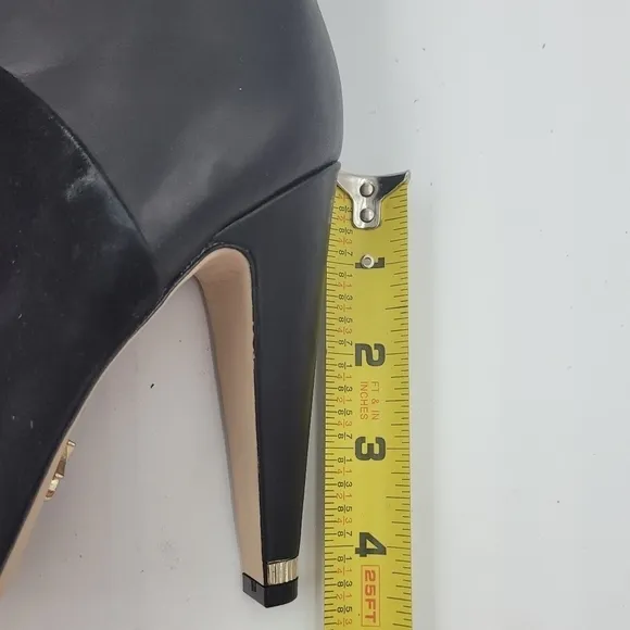 Donna Karan Black Hadi Leather and Suede Ankle Boots Size 9.5
