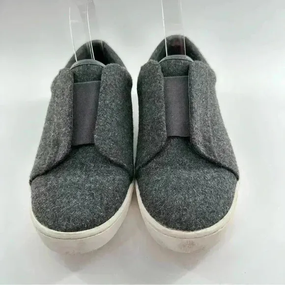 Donna Karan collection womens flats size 7 37.5 Gray wool felt slip ons