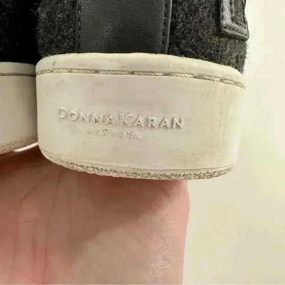 Donna Karan collection womens flats size 7 37.5 Gray wool felt slip ons