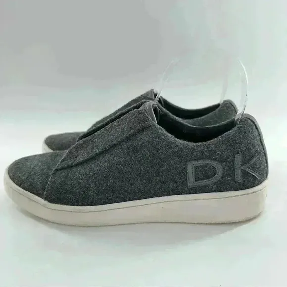 Donna Karan collection womens flats size 7 37.5 Gray wool felt slip ons