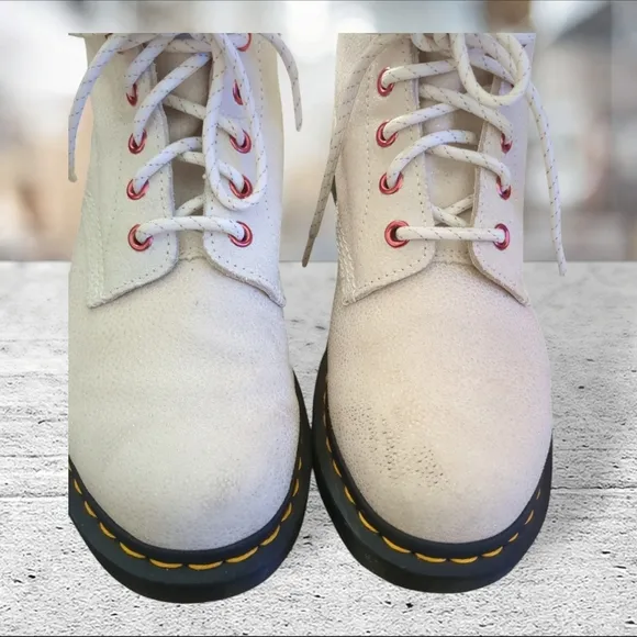 Dr. Martens bejeweled boots size 9 USL