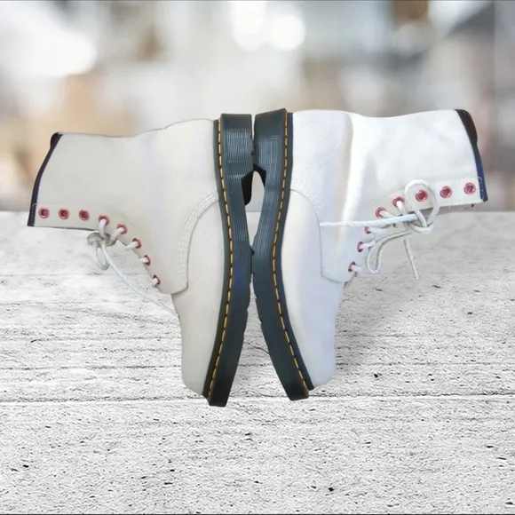 Dr. Martens bejeweled boots size 9 USL