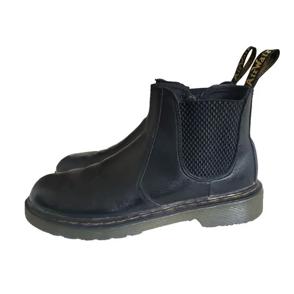 Dr. Martens  Black Leather Chelsea Boot Pull On Boots Kids Size 3 2976J