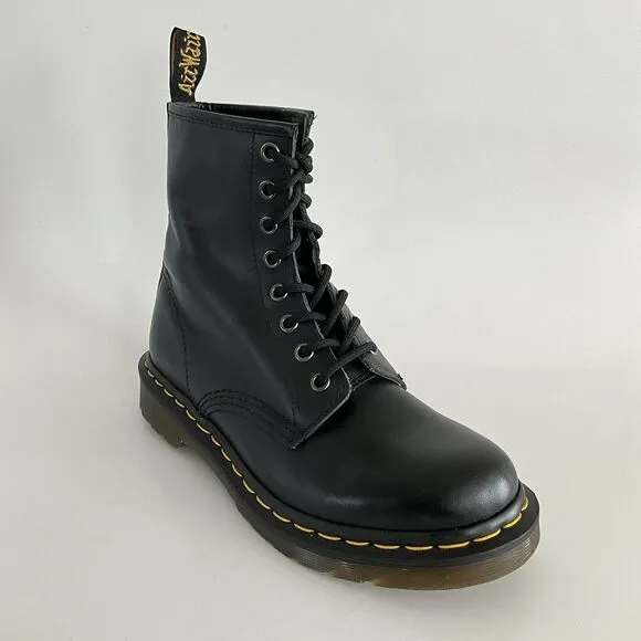 Dr. Martens Bootie 7M Black Leather 8 Eye Lace-up Boots