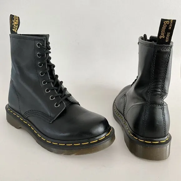 Dr. Martens Bootie 7M Black Leather 8 Eye Lace-up Boots