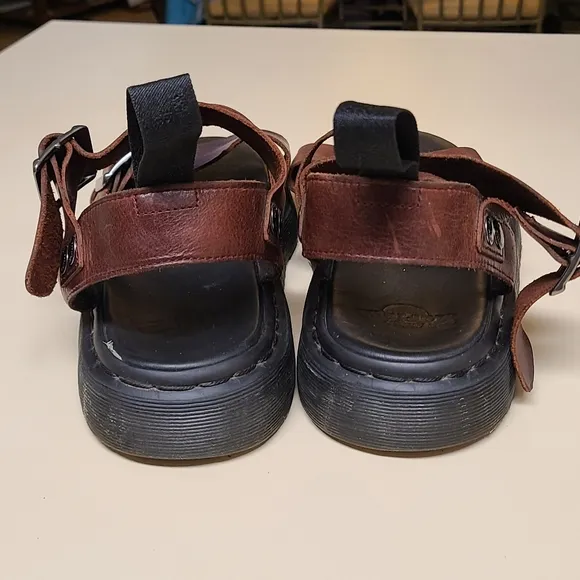Dr. Martens Gryphon Brando leather strap and buckle casual sandals size 11
