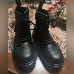 Dr. Martens Kids Size 13 boots