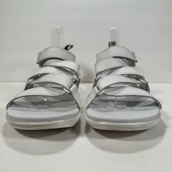 Dr. Martens Redfin White Leather Strappy Sandals Women’s Size 9