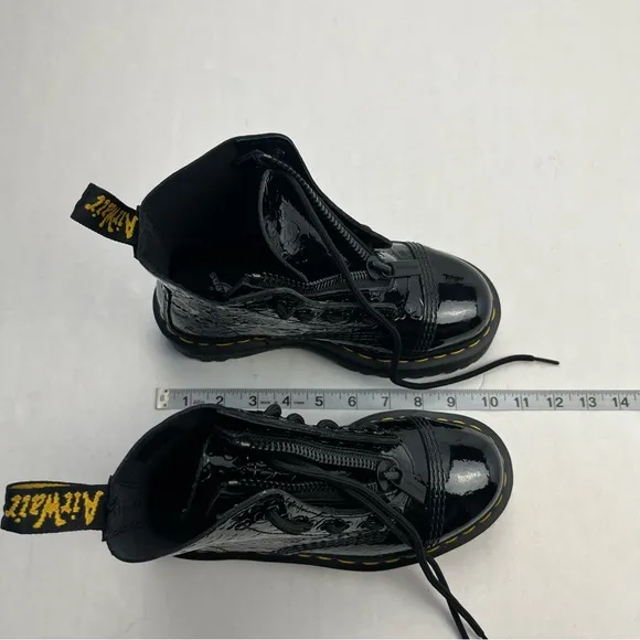 Dr. Martens Sinclair Leopard Emboss‎ Patent Leather Platform Boots Womens 5 NWOT