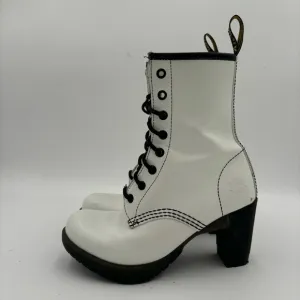 Dr. Martens Women’s 6 White Leather Darcie Heeled Lace Up Boots