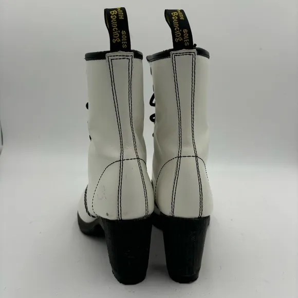 Dr. Martens Women’s 6 White Leather Darcie Heeled Lace Up Boots