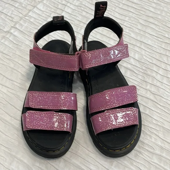 Dr.Martens Pre-School Klaire‎ Glitter Sandals kids size 1 never worn