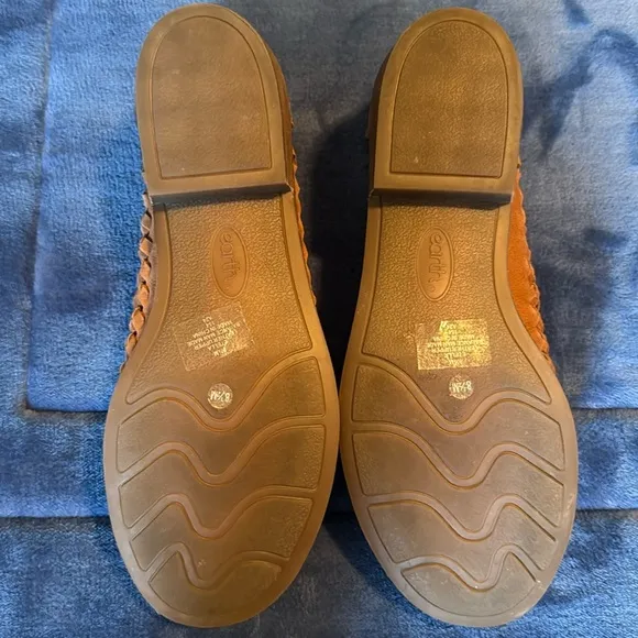 Earth Shoes Etella 8.5 brown leather round toe slip on loafers Ella