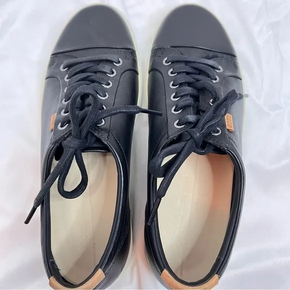 ECCO SOFT 7 SNEAKER WOMEN'S Size EUROPE 41/ US 10-10.5