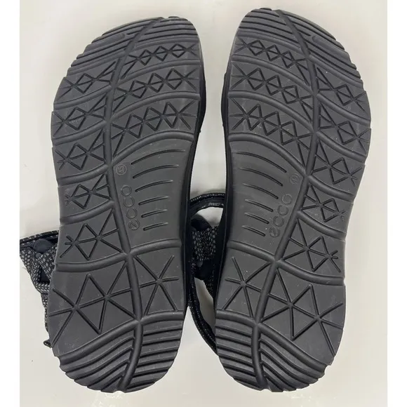 Ecco X Trinsic NWOB Black Adjustable Open Toe Water Sandals Mens 45 US 11-11.5