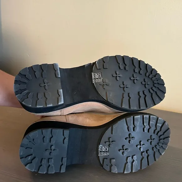 Eileen Fisher Jessa Lug Sole Chelsea Boots