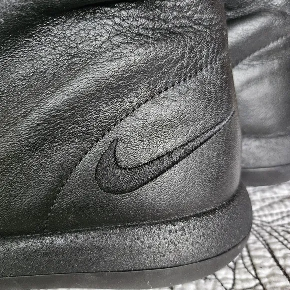 EUC Nike Roshe 2 Hi Flyknit Slouch Leather Boots W Sz 7 All Black Gray