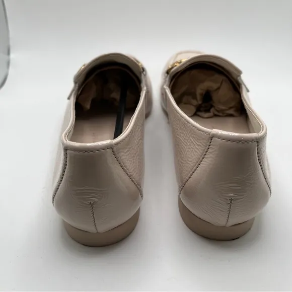 EUC Paul Green Women's Daphne Apron Toe Loafers patent leather size 3.5 US 6 974