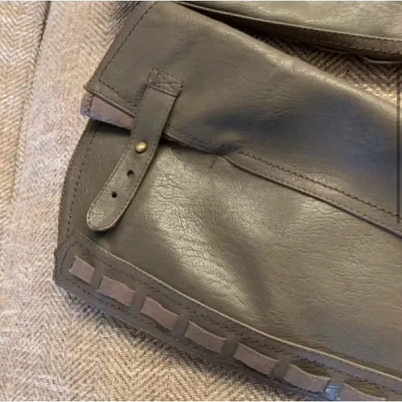 EUC SBICCA of California side zip boots Size 9 . Very Cute see all photos