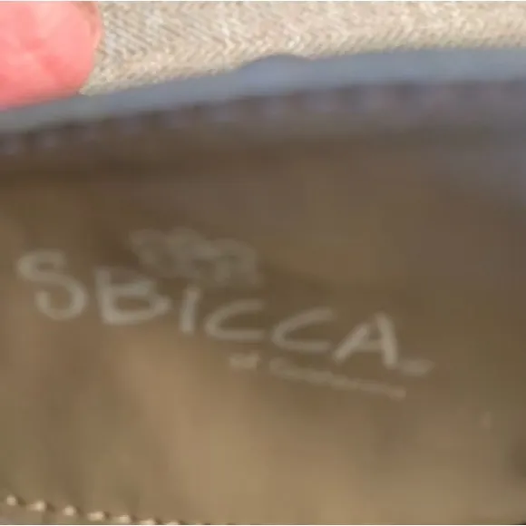 EUC SBICCA of California side zip boots Size 9 . Very Cute see all photos