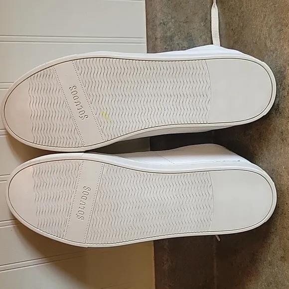 EUC Wms Soludos Ibiza White Leather Sneakers Size 11