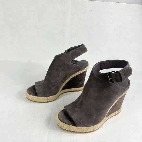 Evangeline Suede Peep-Toe Espadrille Wedge Sandals Size 8.5