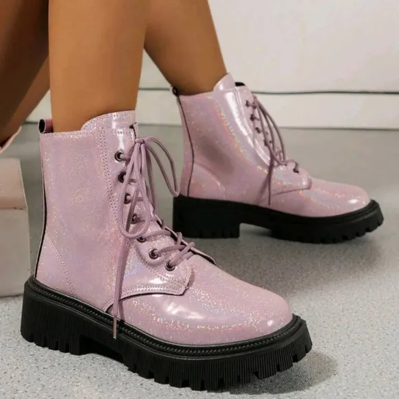 Fashionable Western Style Belted Knight Boots,