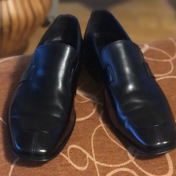 Featured: BRUNO MAGLI Split Toe Loafers