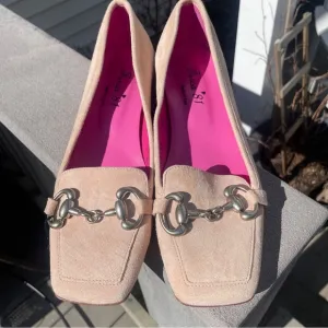 Ferca 81 Blush Made In‎ Italy Suede Loafers Moccasin Heels With Hardware 8.5 39
