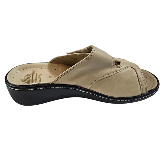 Fidelio Hallux Fabia Beige Tan Bunion Relief Sandals Sz 36 US 7 Adjustable Strap