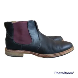 Florsheim pull-on black leather boots size 10.5 D