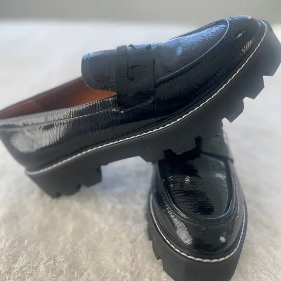 Franco Sarto Sz 8.5 Wide Black Patent Penny Loafer Chunky Lutz Sole Heels NWOT