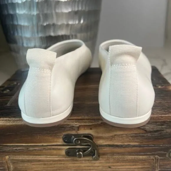 Franco Sarto Vana Ballet Flats in White Leather