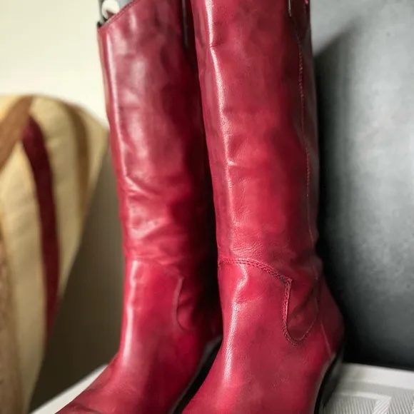 FRANCO SARTO WALINDA NWOT AUTHENTIC OXBLOOD RED SOFT LEATHER COWBOY BOOTS