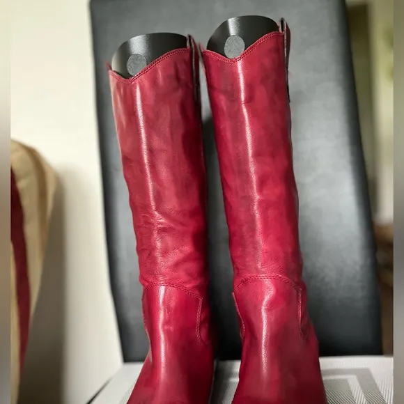 FRANCO SARTO WALINDA NWOT AUTHENTIC OXBLOOD RED SOFT LEATHER COWBOY BOOTS