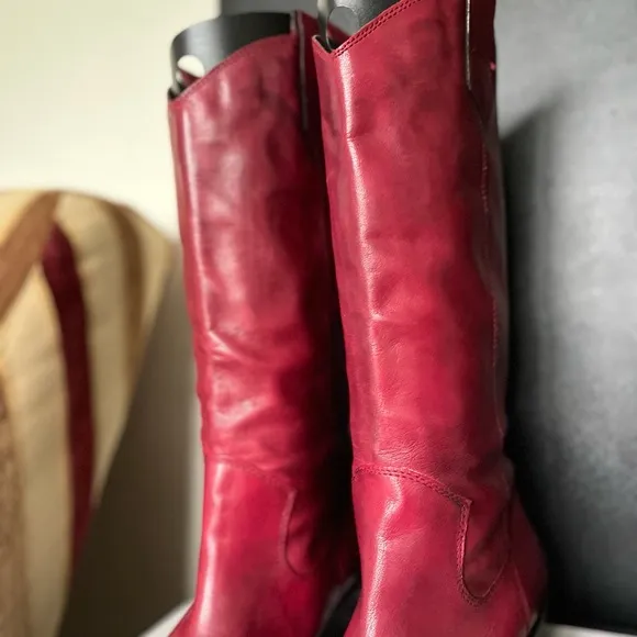 FRANCO SARTO WALINDA NWOT AUTHENTIC OXBLOOD RED SOFT LEATHER COWBOY BOOTS