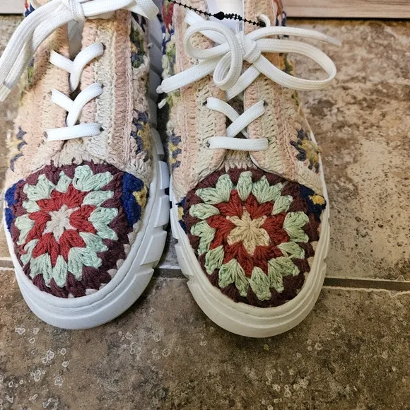 Free People Catch Me Crochet