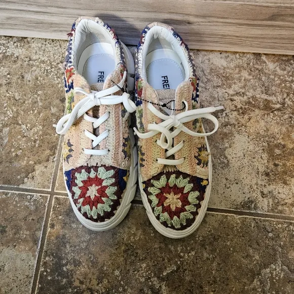Free People Catch Me Crochet