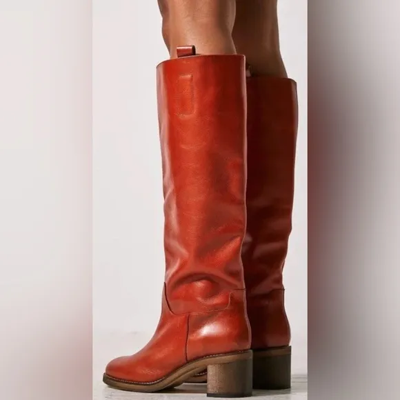 Free people Tabby Knee High Pull On Leather Boots US 12 New