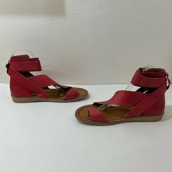 Free People Vale Boot (Berry) Women’s Size 6/36