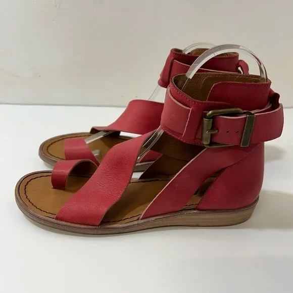 Free People Vale Boot (Berry) Women’s Size 6/36