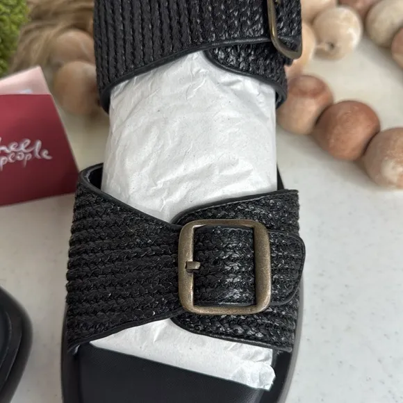 Free People Women's Mandi Weave Sandal Black Sz 9.5