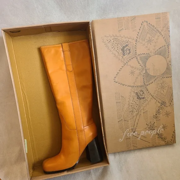 Free People Women's Naomi Tall Heel Boots in Tuscan Tan Sz 9.5 &amp; 10