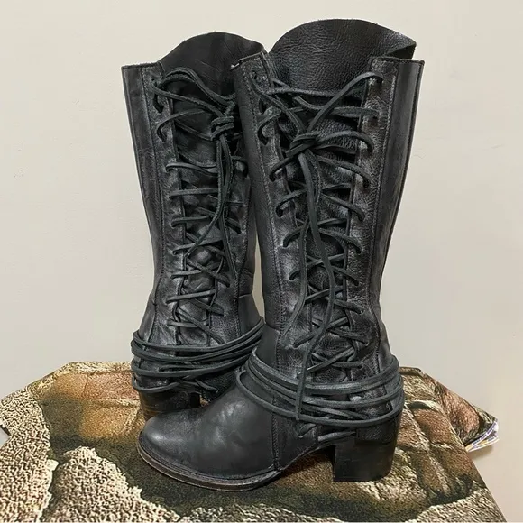 Freebird Black Cash Boots Size 9