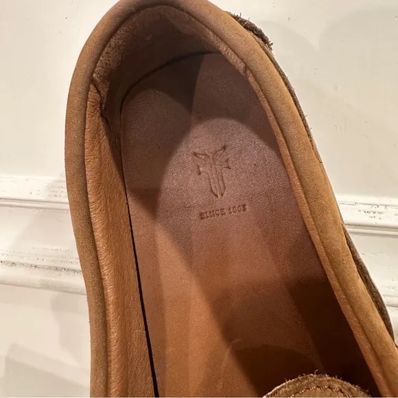 Frye 8D Brown Suede Loafers with Moccasin Style